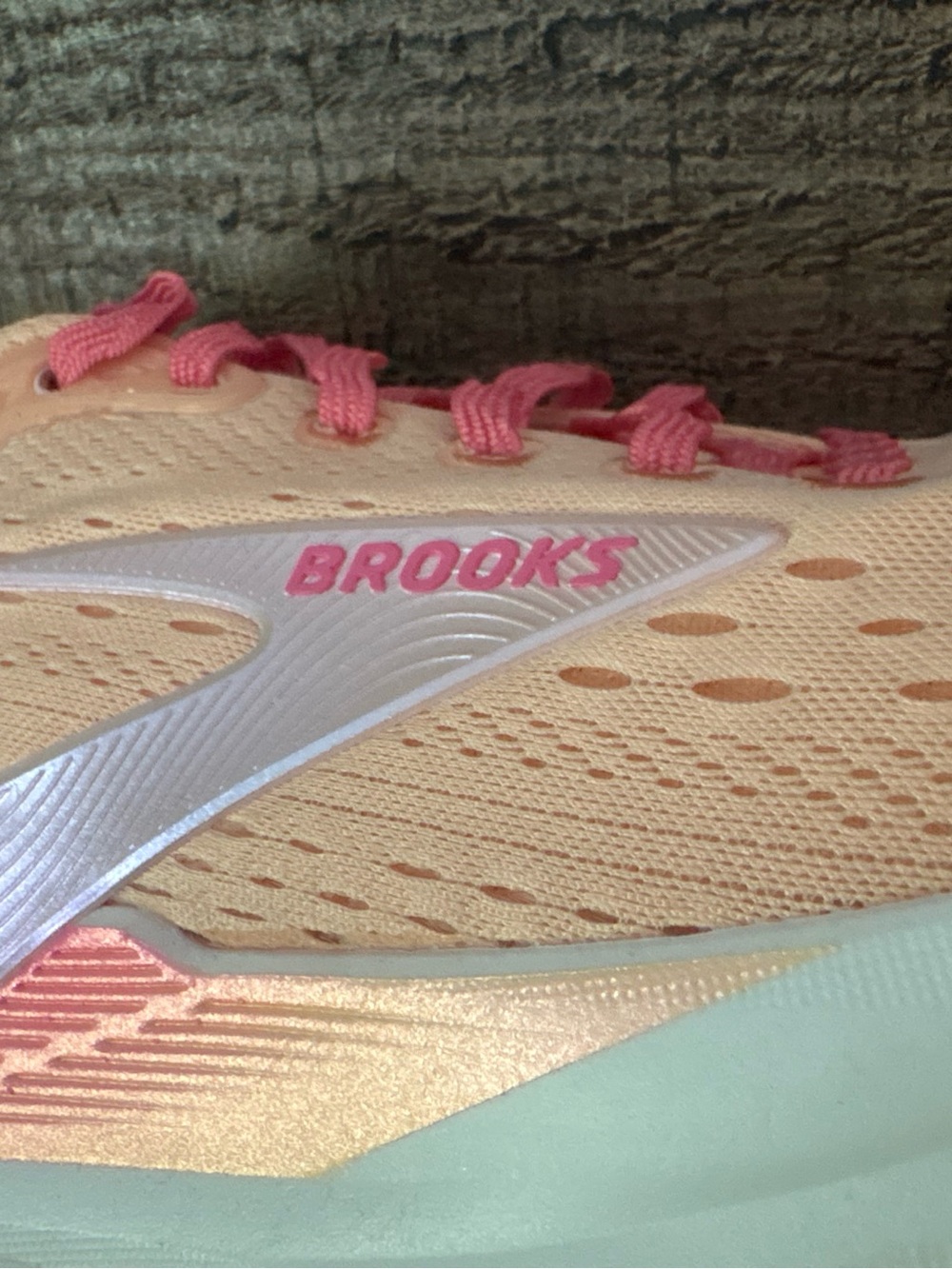 Brooks Ghost Max Women's Running Shoes - Peach & Hot Pink Accents - Picture 2 of 9